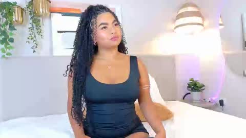 Lana online show from October 9, 10:30 pm