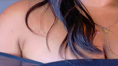 Lana online show from May 1, 7:18 pm