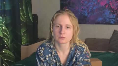 LanaviSmith online show from February 13, 6:20 am