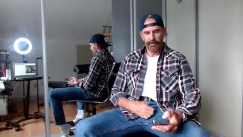 Lance online show from October 7, 6:27 pm