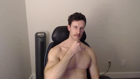 Snapshot of lancellot99 chatting on October 27, 7:40 pm Lance online show from October 27, 7:40 pm