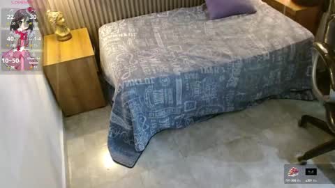 Snapshot of lancelot_19 chatting on October 2, 5:47 am Lancelot V. online show from October 2, 5:47 am