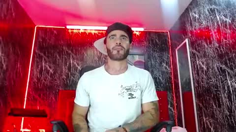 Snapshot of lancelot_benwick chatting on February 28, 12:54 am Lancelot Benwick online show from February 28, 12:54 am