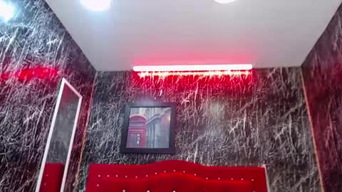 Snapshot of lancelot_benwick chatting on March 4, 2:17 am Lancelot Benwick online show from March 4, 2:17 am