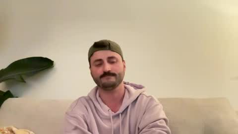 Snapshot of landosmith003 chatting on June 18, 8:03 am landosmith003 online show from June 18, 8:03 am