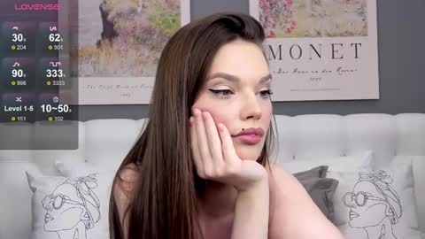 Laneah online show from December 5, 12:30 am