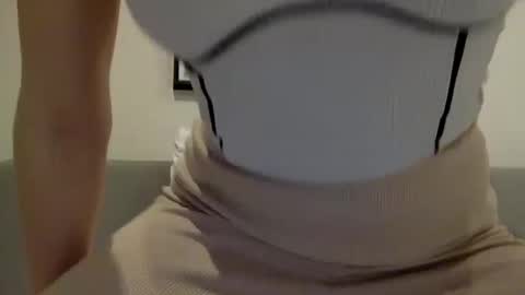 langoria online show from December 23, 10:02 am