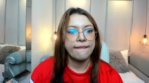 Lanna online show from December 26, 11:54 am