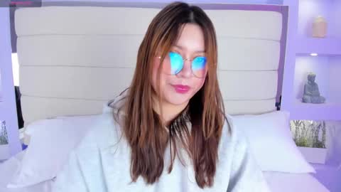 Lanna online show from February 28, 11:36 am