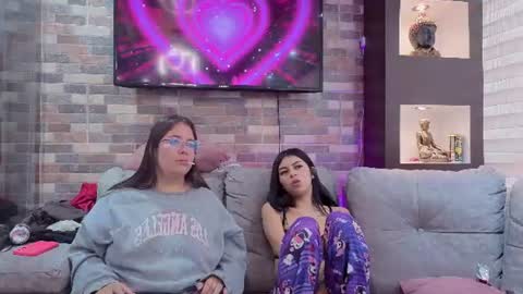 lanna_as online show from June 27, 1:50 pm
