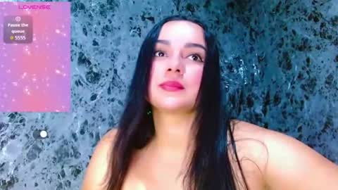 Lanna online show from June 30, 2:18 pm