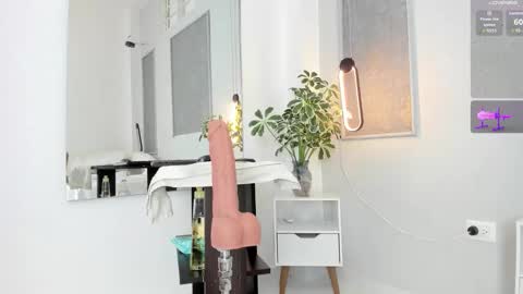 Lanna miley Russo  online show from March 24, 8:52 am