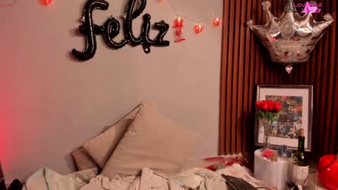 Tiana online show from February 14, 8:15 pm