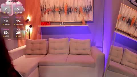 Tiana online show from November 3, 5:36 pm