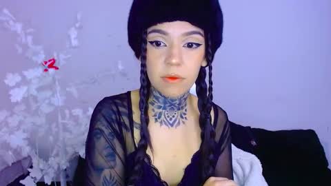 LANNIE   online show from October 8, 4:04 pm