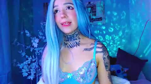 LANNIE   online show from October 28, 10:12 pm