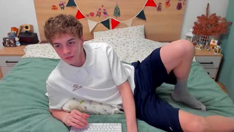 Fandi online show from January 16, 2:43 pm