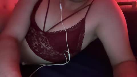 lanyfeboimer34 online show from April 20, 2:14 am