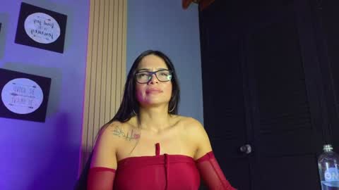 Snapshot of lapaisita1 chatting on December 7, 5:59 am la paisita online show from December 7, 5:59 am