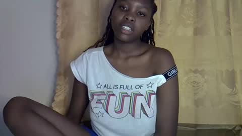 lara online show from October 29, 12:07 pm