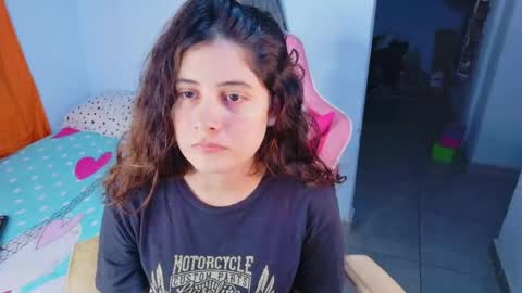 Snapshot of lara_aisha chatting on March 29, 7:08 am LARA online show from March 29, 7:08 am