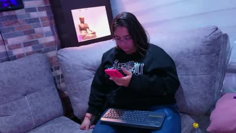 lara_as online show from July 29, 11:14 pm