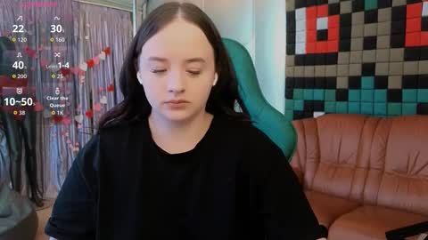 lara_benson_ online show from March 15, 4:46 pm