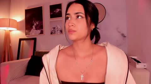 Snapshot of lara_madisson chatting on March 2, 5:08 am Lara Madisson online show from March 2, 5:08 am