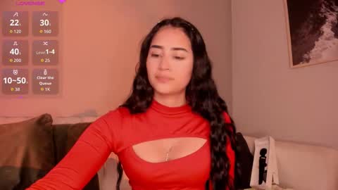 Snapshot of lara_madisson chatting on March 13, 6:31 am Lara Madisson online show from March 13, 6:31 am