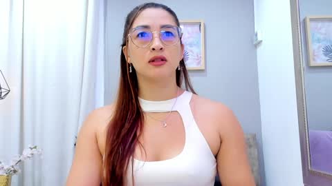      700  200   online show from February 3, 12:14 pm