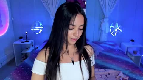 lara online show from October 7, 3:04 am