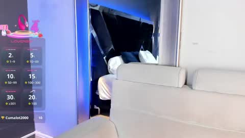 Lara online show from June 13, 7:01 pm