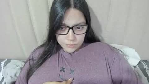 lara online show from February 9, 12:17 am