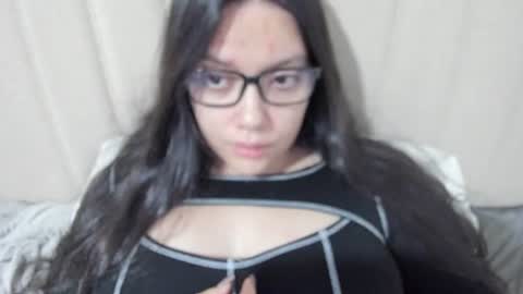 lara online show from February 12, 4:54 am