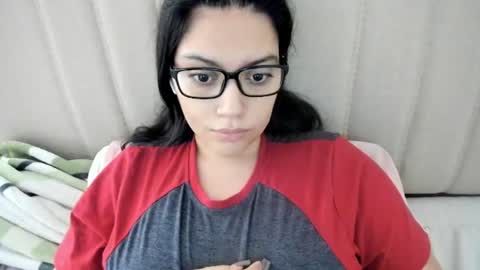 lara online show from October 11, 11:31 am