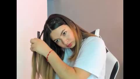 Lara online show from May 29, 2:48 pm