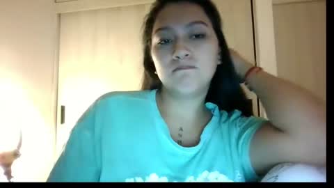LaraJean online show from July 28, 2:51 am
