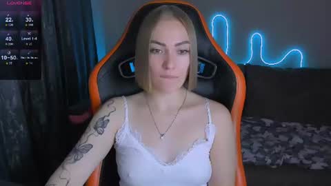 LaraKrein lk online show from July 19, 3:49 pm