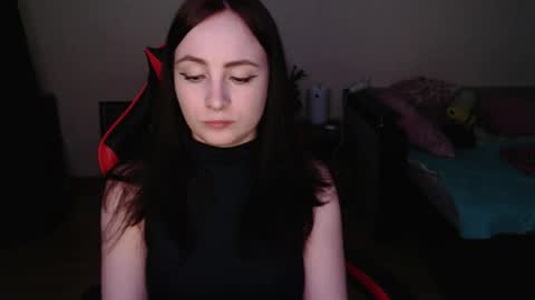 Laralianna online show from April 12, 5:07 pm