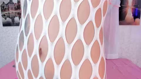 Lara Murphy online show from October 25, 3:03 am