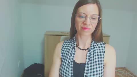 larawintersxxx online show from February 9, 12:49 am