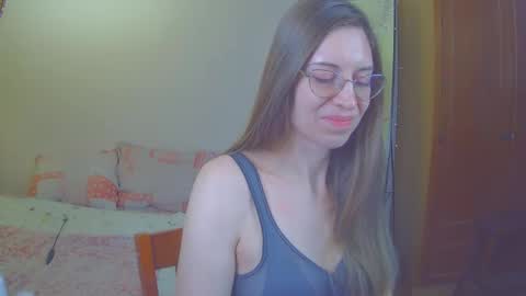 larawintersxxx online show from March 7, 11:38 pm