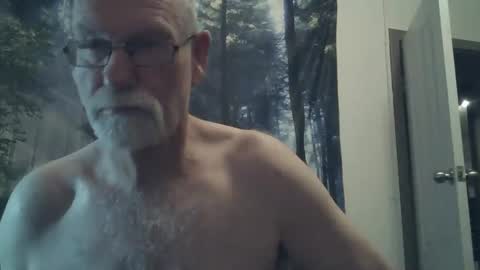 Larbie online show from December 24, 5:44 pm