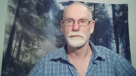 Larbie online show from December 31, 11:53 am