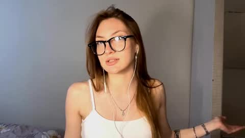 Eva online show from June 5, 10:10 am