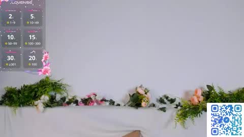 Snapshot of large_ocean chatting on October 9, 6:17 pm Rose online show from October 9, 6:17 pm