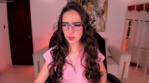 Larisa Smirnov online show from March 21, 4:06 am