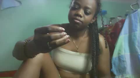 larissa645771 online show from November 25, 7:19 am