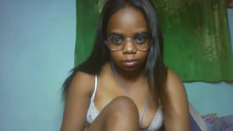 larissa645771 online show from March 1, 4:03 am