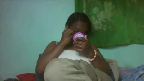 larissa645771 online show from March 26, 7:25 am